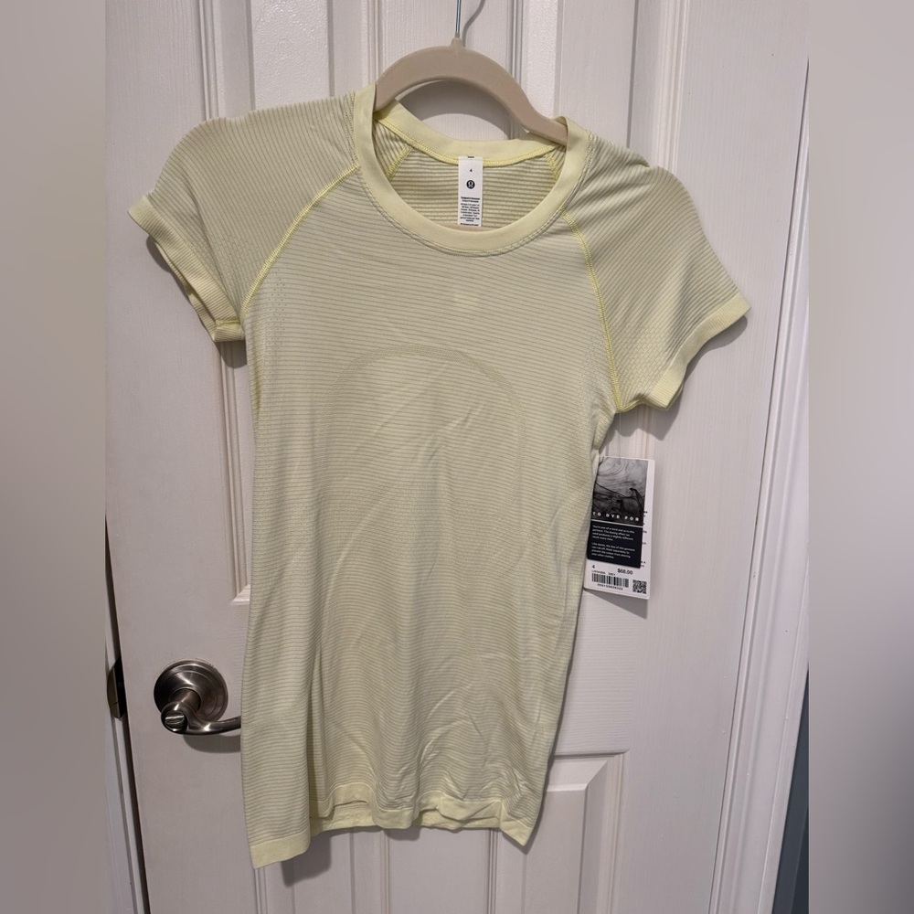 Lululemon Swiftly Tech Soft Yellow Short Sleeve Top